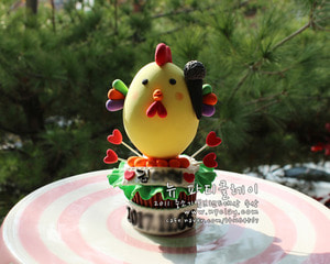 (백일상 돌상 소품) 닭띠아가 캐릭터인형 클레이머핀 (한글이름+생년월일) no.937